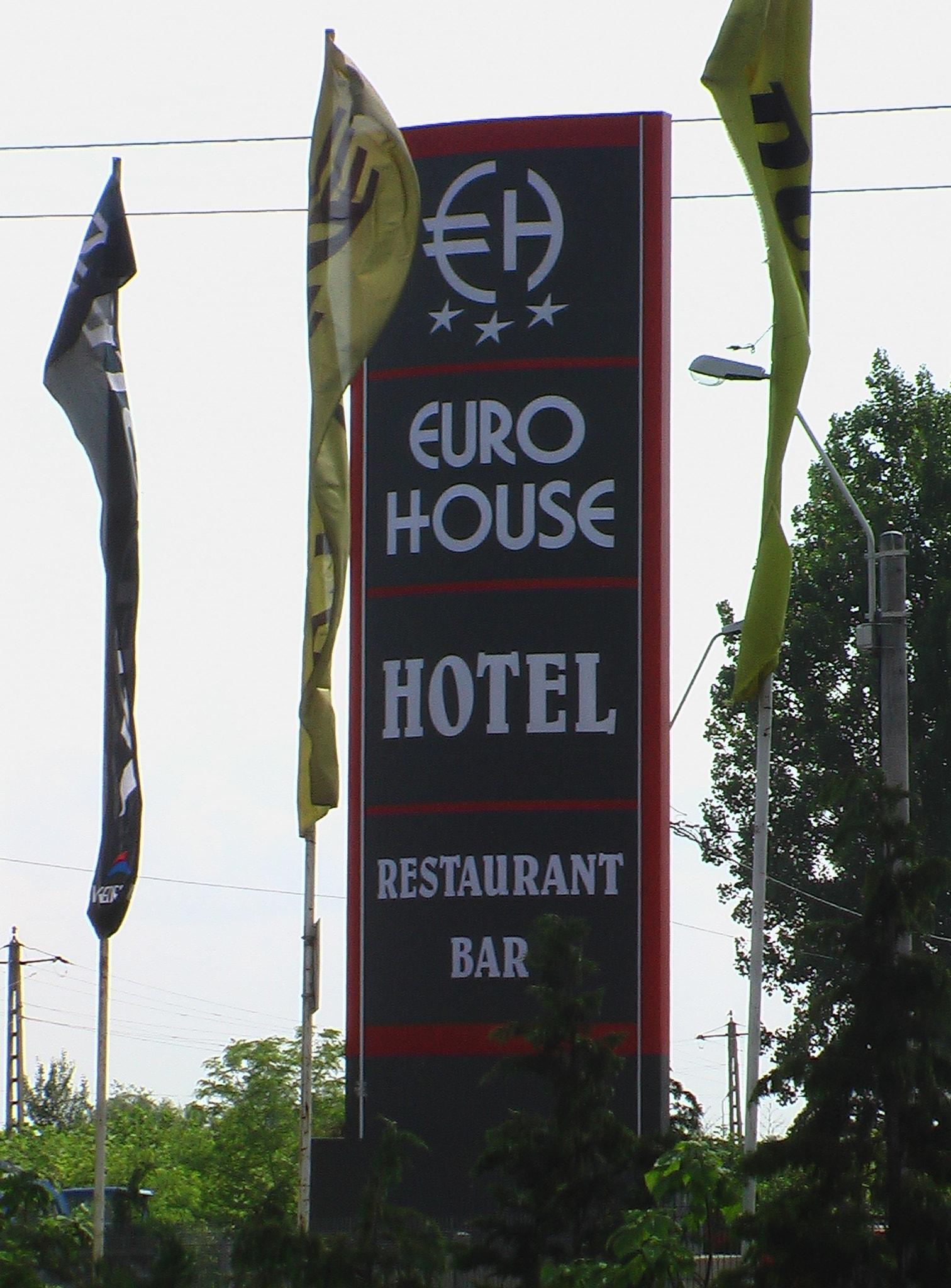 Euro House Hotel Baia Mare Exterior foto